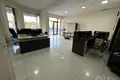 Tijorat 320 m² Toshkent