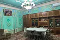 Uy 8 xonalar 200 m² Toshkentda