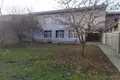 Uy 7 xonalar 700 m² Toshkentda