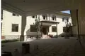 Uy 8 xonalar 260 m² Toshkentda
