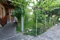 Uy 9 xonalar 640 m² in Konimex tumani