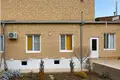 Uy 8 xonalar 460 m² Buxoroda