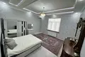 Uy 7 xonalar 450 m² Toshkentda