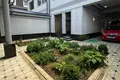 Uy 5 xonalar 210 m² Toshkentda