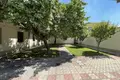 Дом 10 комнат 1 000 м² Ташкент, Узбекистан