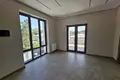 Uy 8 xonalar 200 m² Toshkentda