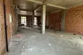 Помещение под любой вид деятельности 81 кв.м Ж/К Милано ул.Кичик Бешегоч