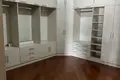 Uy 8 xonalar 600 m² Toshkentda, Oʻzbekiston