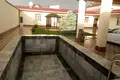 Uy 7 xonalar 300 m² Toshkentda, Oʻzbekiston