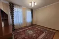 Uy 7 xonalar 350 m² Toshkentda