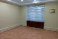 Uy 12 xonalar 650 m² Toshkentda, Oʻzbekiston