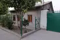 Uy 8 xonalar 420 m² Toshkentda
