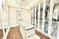 Kvartira 8 xonalar 240 m² Toshkentda