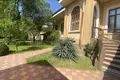 Дом 8 комнат 700 м² Ташкент, Узбекистан