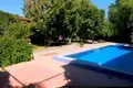 Uy 5 xonalar 400 m² Kibrayda