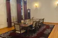 Uy 8 xonalar 600 m² Toshkentda