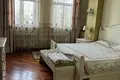 Uy 8 xonalar 600 m² Toshkentda, Oʻzbekiston
