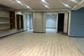 Аренда коммерческого помещения 1250 м², 1-я линия  