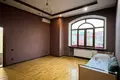 Uy 7 xonalar 850 m² Toshkentda