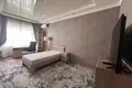 Посуточная аренда - Двухэтажный дом в Яккасарайском районе (Саломатино)