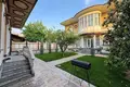 Kottej 7 xonalar 600 m² Toshkentda