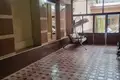 Uy 6 xonalar 300 m² Toshkentda