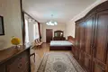 Uy 7 xonalar 300 m² Toshkentda, Oʻzbekiston