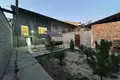 Kottej 4 xonalar 2 500 m² Toshkentda