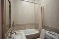 Посуточная аренда - Двухэтажный дом в Яккасарайском районе (Саломатино)