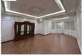 Uy 11 xonalar 1 000 m² Toshkentda