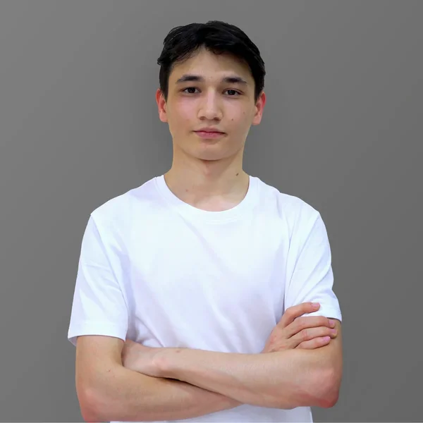 Обиджон Адхамов