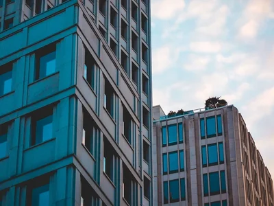 В Узбекистане обнаружили почти 2 тысячи незаконных построек возле многоэтажек