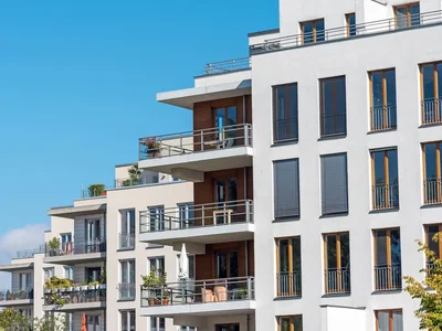 Скрытые дефекты квартиры: 5 ловушек, которые застройщик мечтает оставить без внимания