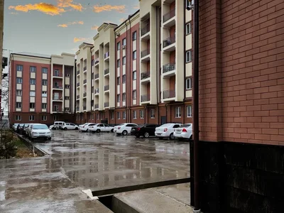 Kvartira binosi Milliy House